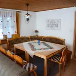 Alojamento de Turismo Selvagem Chalupa Ski Jezersko *